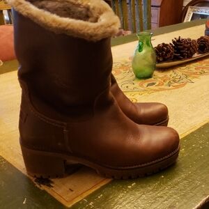 NWOB Panama Jack Women's Brown Leather Boots, Faux Fur Lining, Lug Soles